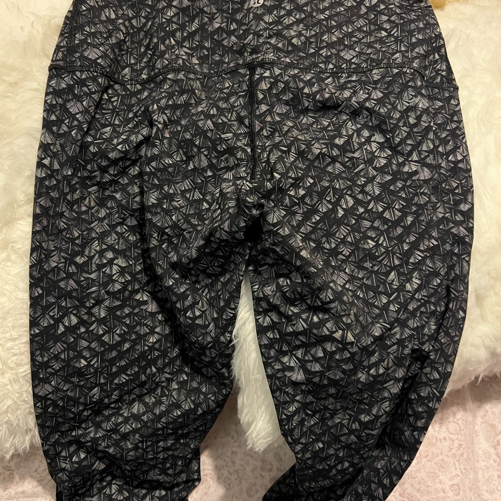 Lululemon Black Patterned Jacket - image 2